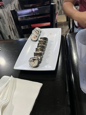 Maki Sushi Bar by null