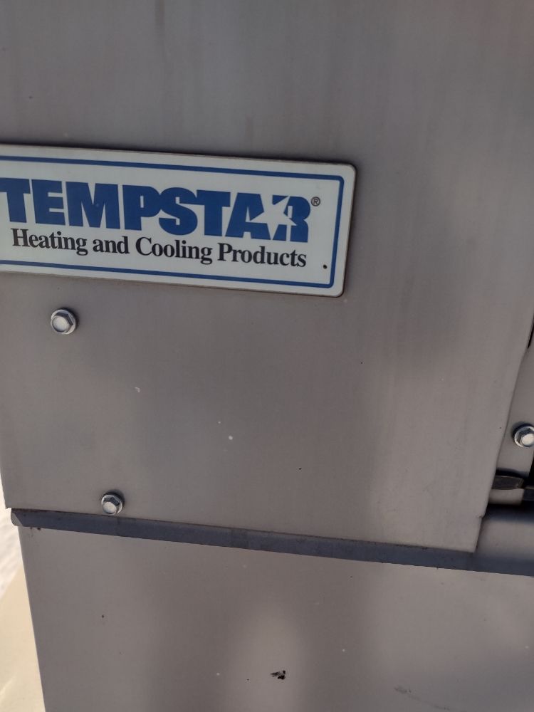 Slide of Haylees Plumbing and Gutters