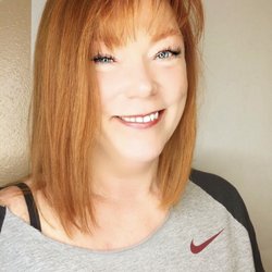 Sara Keister Stylist