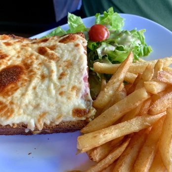 Fourteen Cafe - Ham and cheese croquet with French fries - Bars Near Me - Paris, 01 Fourteen Cafe - Ham and cheese croquet with French fries - Bars Near Me - Paris, 01