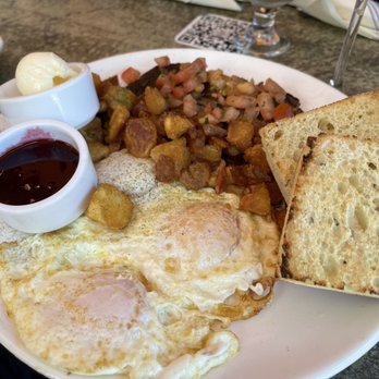 Fig Tree Cafe - Steak and eggs - Breakfast & Brunch Near Me - San Diego, California Fig Tree Cafe - Steak and eggs - Breakfast & Brunch Near Me - San Diego, California