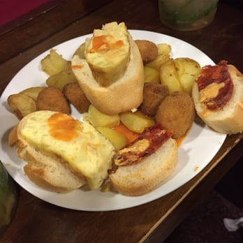 El Tigre - Free tapas - Tapas Bars Near Me - Madrid, M