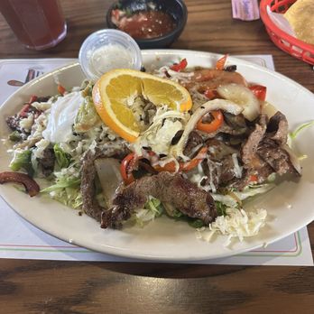 Los Lupes Mexican Restaurant - Beef salad - Mexican Near Me - Mesquite, Nevada Los Lupes Mexican Restaurant - Beef salad - Mexican Near Me - Mesquite, Nevada