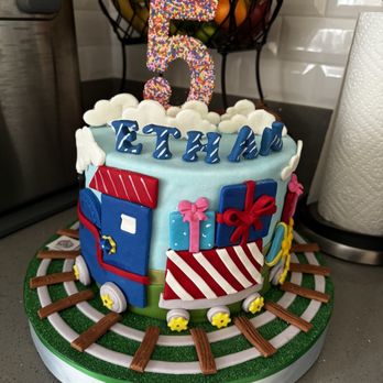 Daisy's Amazing cakes - Cupcakes Near Me - San Diego, California Daisy's Amazing cakes - Cupcakes Near Me - San Diego, California
