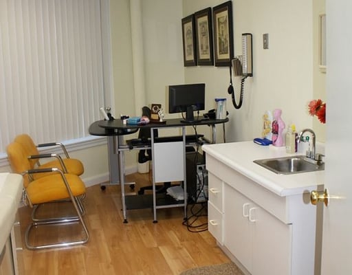 ROBERT HAO WU, MD - Updated June 2026 - 15 Photos - 65 Harrison Ave ...