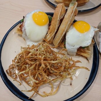 Platform Espresso Bar - Sunrise - Coffee & Tea Near Me - Markham, Ontario