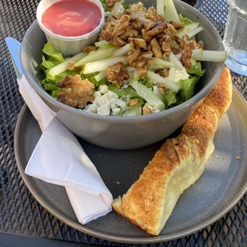 Nucci's - Raspberry Salad and bread stick (sides for dinner entree) - Italian Near Me - San Luis Obispo, California Nucci's - Raspberry Salad and bread stick (sides for dinner entree) - Italian Near Me - San Luis Obispo, California
