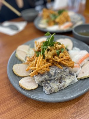 Bánh Cuốn Tây Hồ 2 by null