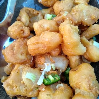 Burma 2 - calamari - jalapeno drizzle, dash of salt and pepper. light batter-  a little crisp, octopus was tender and no fishy taste. Yummy! - Burmese Near Me - Walnut Creek, California