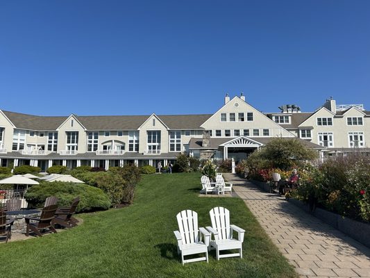 Inn by the Sea by null