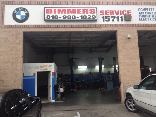 BIMMERS SERVICE - Updated June 2025 - 65 Reviews - 15711 Saticoy St ...