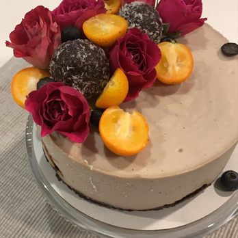 Meet The Source - small raw banana cream cake - Desserts Near Me - Irvine, California Meet The Source - small raw banana cream cake - Desserts Near Me - Irvine, California