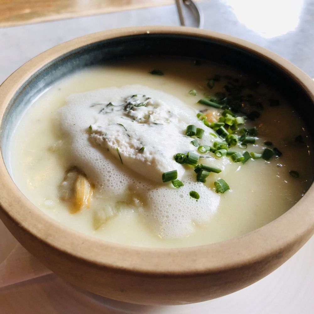 Pearl Diver - Pearl Diver chowder - Seafood Near Me - Toronto, Ontario Pearl Diver - Pearl Diver chowder - Seafood Near Me - Toronto, Ontario