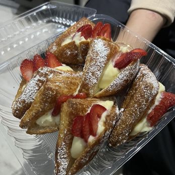 creampan♡ Home - Cream Pan Bakery