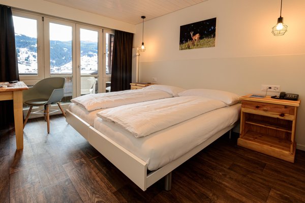 Jungfrau Lodge, Annex Crystal by null