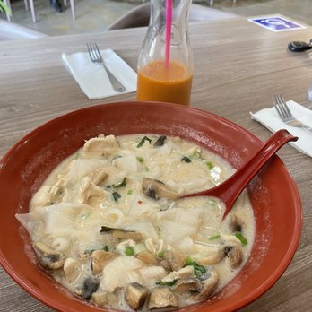AM Noodle - Tom Ka soup. With noodles! - Thai Near Me - Ventura, California AM Noodle - Tom Ka soup. With noodles! - Thai Near Me - Ventura, California