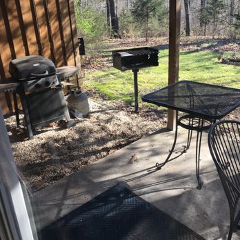 Cabins At Sugar Mountain - Patio & 2 grills - Hotels Near Me - Eureka Springs, Arkansas