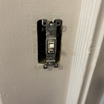Luna & Sol Services - Light switch left off. Hazard - General Contractors Near Me - San Fernando Valley, California Luna & Sol Services - Light switch left off. Hazard - General Contractors Near Me - San Fernando Valley, California