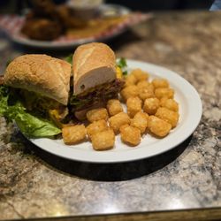 Danny's Midway Pub & Grill