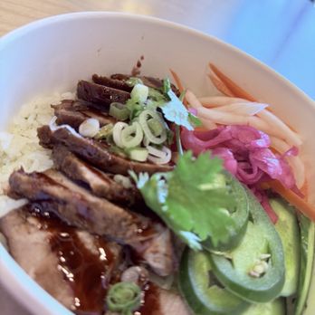 Boban - Rice bowl with seasoned pork. - Vietnamese Near Me - Lake Forest, California Boban - Rice bowl with seasoned pork. - Vietnamese Near Me - Lake Forest, California
