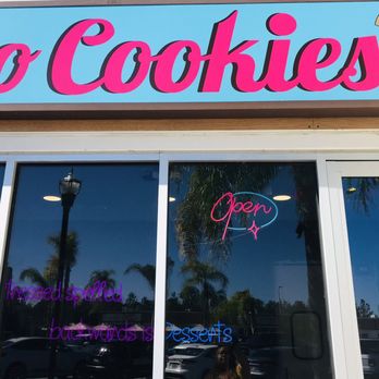 Mo Cookies - Desserts Near Me - Wesley Chapel, Florida