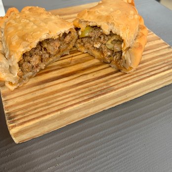 Argento - Empanada carne de cuchillo - Argentine Near Me - Guaynabo, Puerto Rico