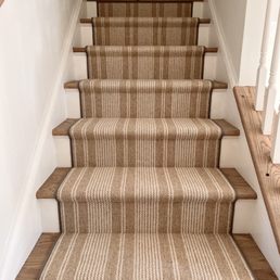 Wool carpet runner