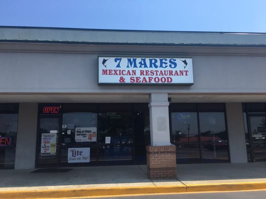 7 Mares Mexican Restaurant by null