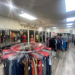 Plato’s Closet - Tucson