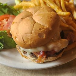 Fibber's Bar & Restaurant - Fibbers classic