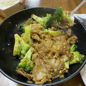 STIX Eatery - Pad Se Ew - Thai Near Me - Concord, California