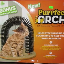 As seen on TV - Cat Scratcher Christmas Present For Some Spoiled Kids