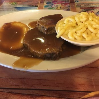 Dixie Belle's Cafe - Meatloaf meal with Mac and cheese and mashed potatoes - Breakfast & Brunch Near Me - Orlando, Florida Dixie Belle's Cafe - Meatloaf meal with Mac and cheese and mashed potatoes - Breakfast & Brunch Near Me - Orlando, Florida