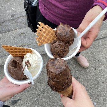 Jeni's Splendid Ice Creams - Ice Cream & Frozen Yogurt Near Me - Columbus, Ohio Jeni's Splendid Ice Creams - Ice Cream & Frozen Yogurt Near Me - Columbus, Ohio