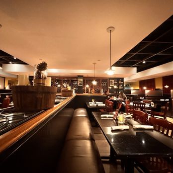 Lambertis Ristorante & Wine Bar - Wine Bars Near Me - Irving, Texas