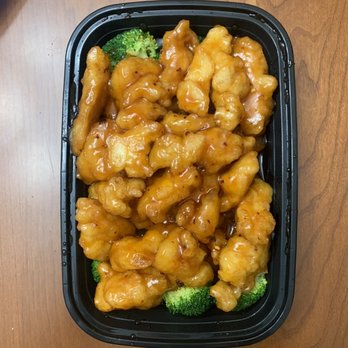 New Star Chinese - General Tso's Chicken - Chinese Near Me - Guilford, Connecticut