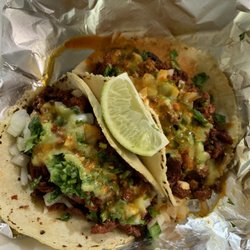 Pelonchas Tacos - El pastor tacos