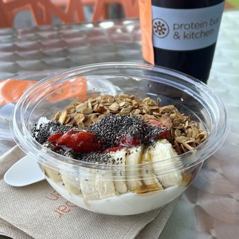 Protein Bar & Kitchen - Honey Granola Parfait - New American Near Me - Oak Brook, Illinois