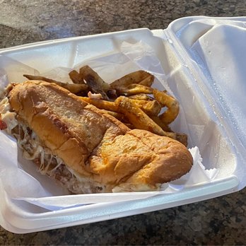 Ski Mountain Pizza - CBR sandwich - Pizza Near Me - Gatlinburg, Tennessee