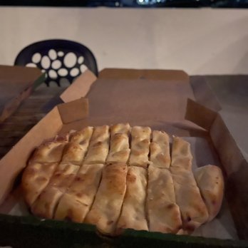 Pizzelecanzon - Garlic bread sticks - Pizza Near Me - San Juan, Puerto Rico Pizzelecanzon - Garlic bread sticks - Pizza Near Me - San Juan, Puerto Rico