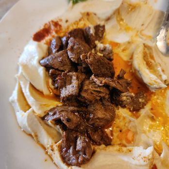 LE Chef Mediterranean - Hummus with beef - Mediterranean Near Me - Upland, California LE Chef Mediterranean - Hummus with beef - Mediterranean Near Me - Upland, California
