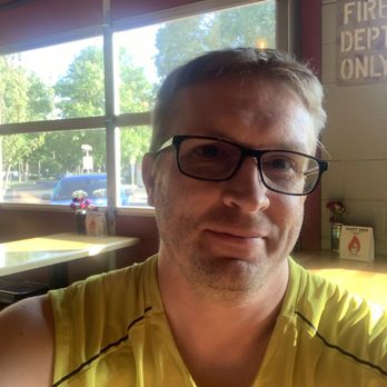 Side A Brewing - Me relaxing with a soda - Breweries Near Me - La Grande, Oregon Side A Brewing - Me relaxing with a soda - Breweries Near Me - La Grande, Oregon
