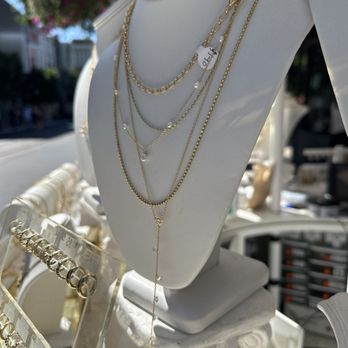 Timeless Luxury LA - Jewelry Near Me - Los Angeles, California Timeless Luxury LA - Jewelry Near Me - Los Angeles, California