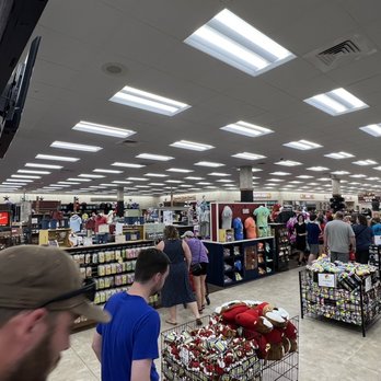 Buc-ee's - Convenience Stores Near Me - Richmond, Kentucky