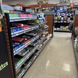 Sherwin-Williams Paint Store - Great selection of different painting items