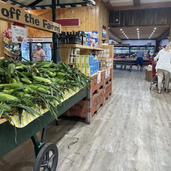 DeVries Fruit Farm - Sweet corn - Fruits & Veggies Near Me - Fenwick, Ontario