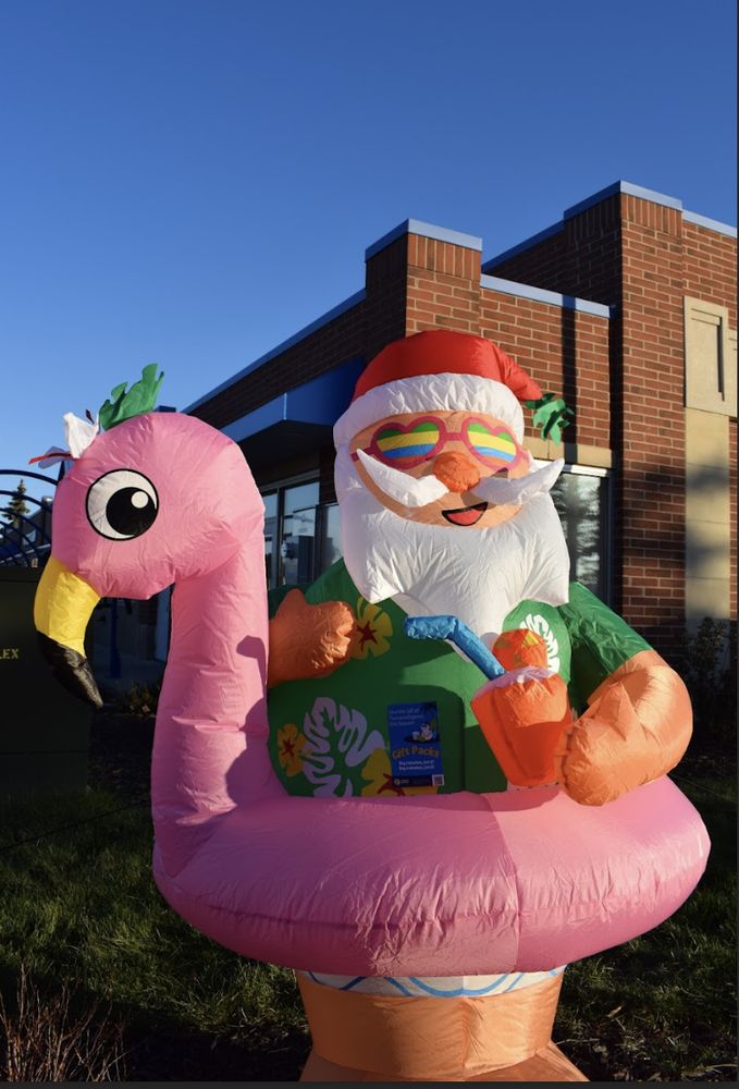 TSUNAMI EXPRESS CAR WASH Updated September 2024 29 Photos 1911 W