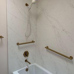 M&M Granite - Tub Enclosure