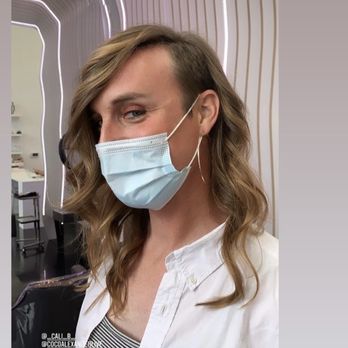 Starring  By Ted Gibson - Had a touch up on my color, just lil trim to keep it fresh. - Hair Salons Near Me - Los Angeles, California