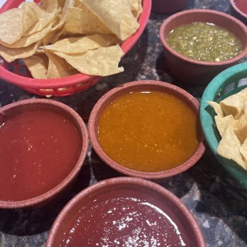 Ponak's Mexican Kitchen - Endless chips and salsa - Mexican Near Me - Kansas City, Missouri Ponak's Mexican Kitchen - Endless chips and salsa - Mexican Near Me - Kansas City, Missouri